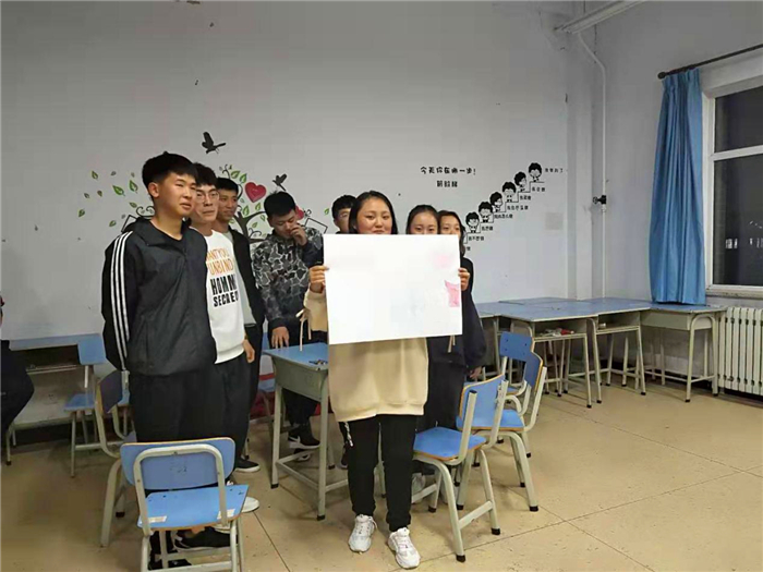 图片4.jpg 图片4.jpg